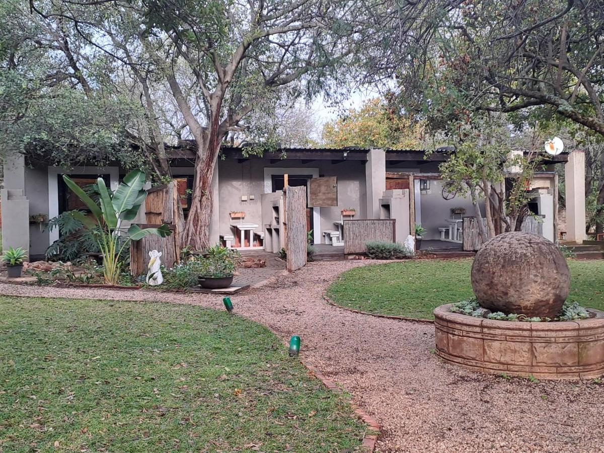 Shangrila-Innibos Country Lodge Hartbeespoort Exterior photo